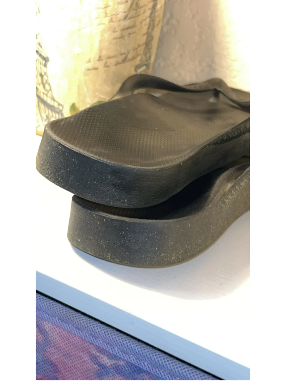 Men's Archies Flip-Flops Sandals Black Size 8
